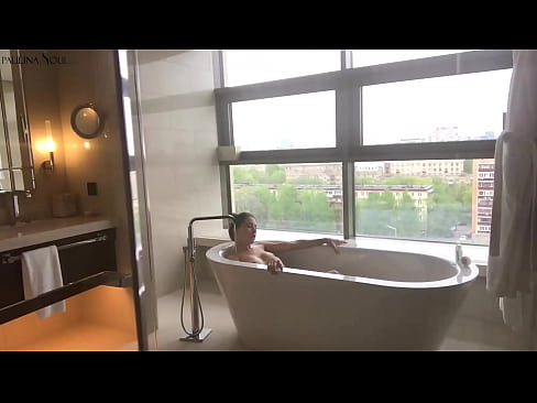❤️ Tremenda pupa che si masturba appassionatamente la figa in bagno ❤❌ Pornoal it.xxxifuck.ru ️❤